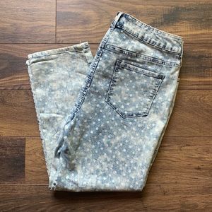 Chico’s  Cropped Jeans Size 1.5